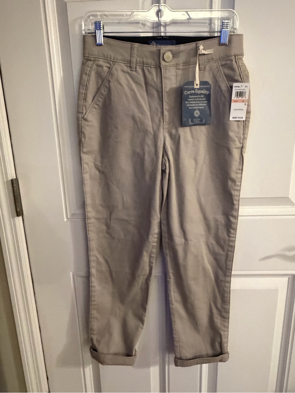 Straight Fit cuffed capri Pants - Khaki